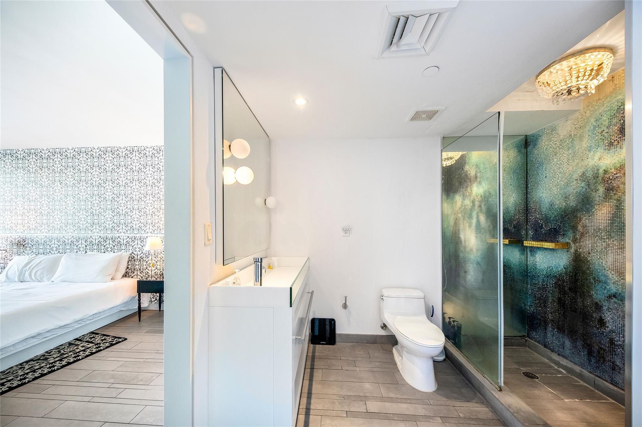 Mondrian - Residential