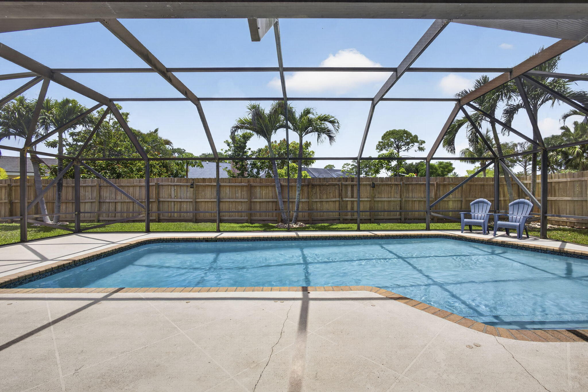 SUGAR POND MANOR OF WELLINGTON - Residential