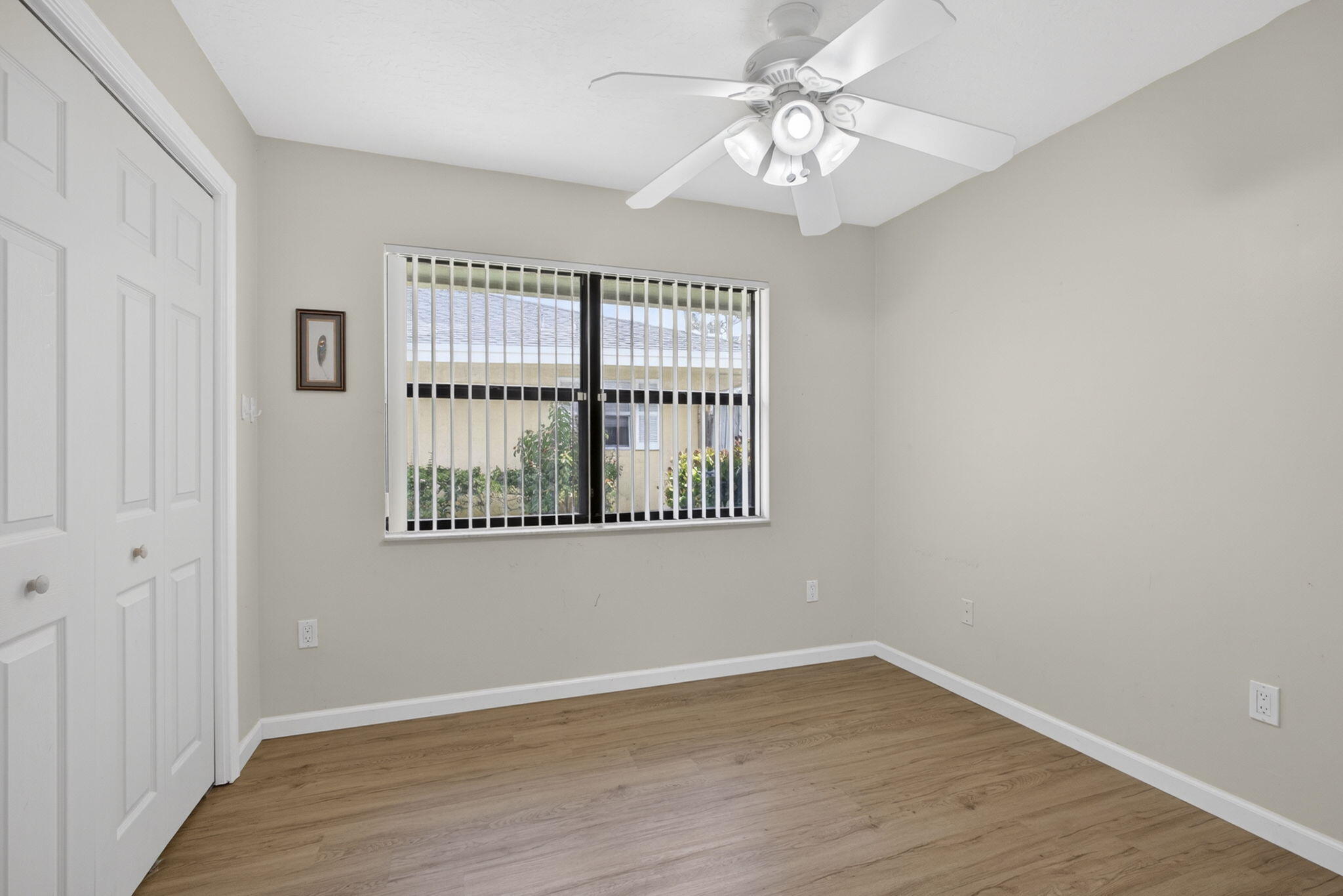SUGAR POND MANOR OF WELLINGTON - Residential