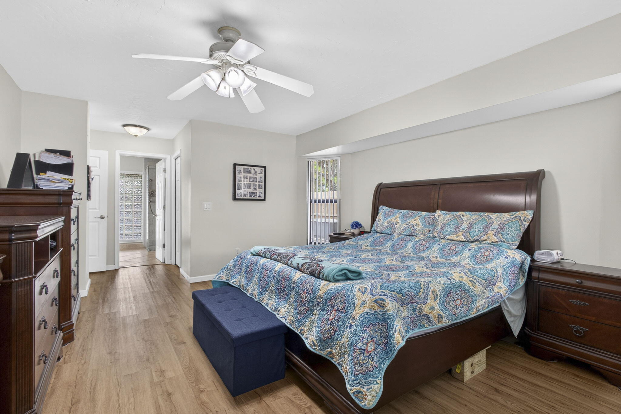 SUGAR POND MANOR OF WELLINGTON - Residential
