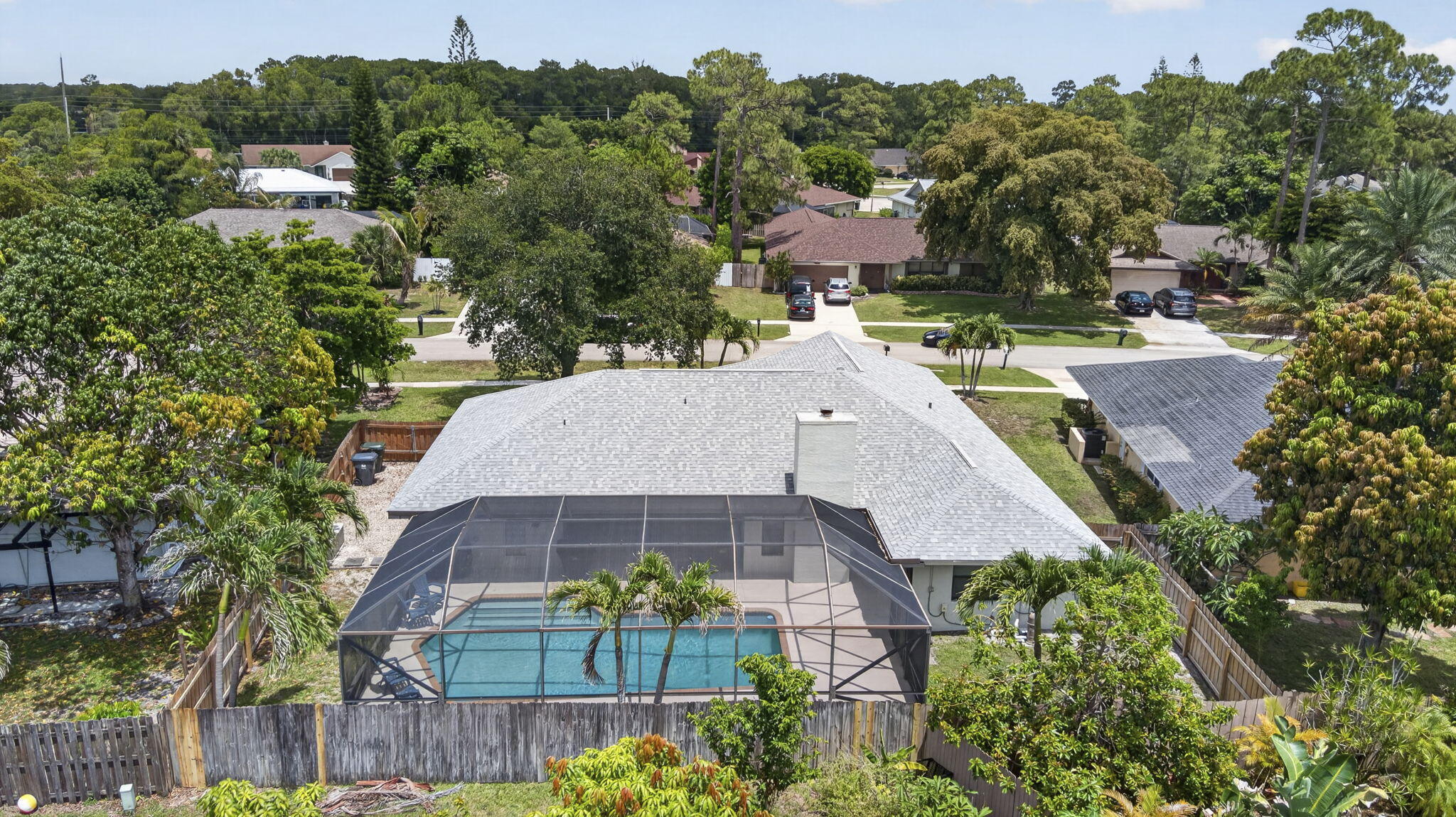 SUGAR POND MANOR OF WELLINGTON - Residential