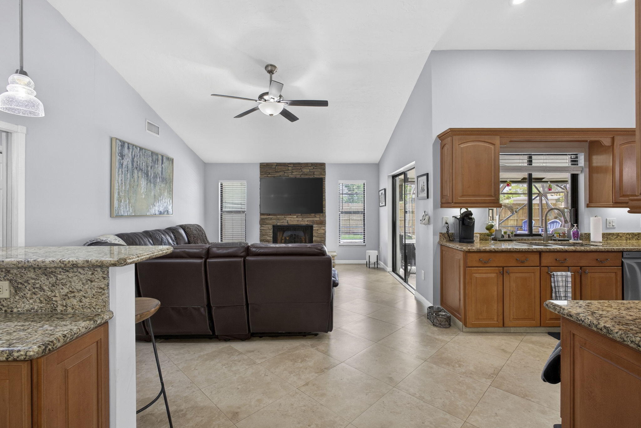 SUGAR POND MANOR OF WELLINGTON - Residential