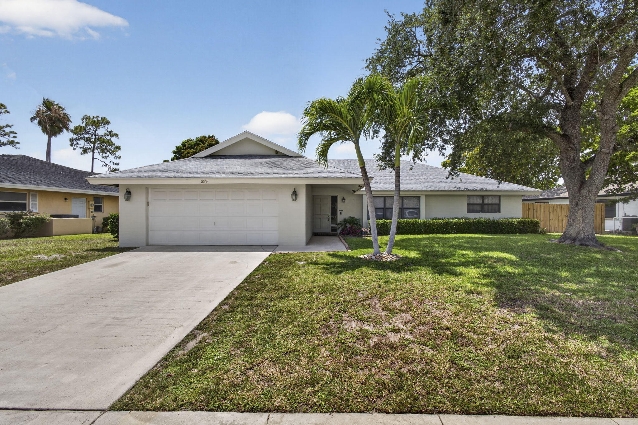 559 Azure Avenue