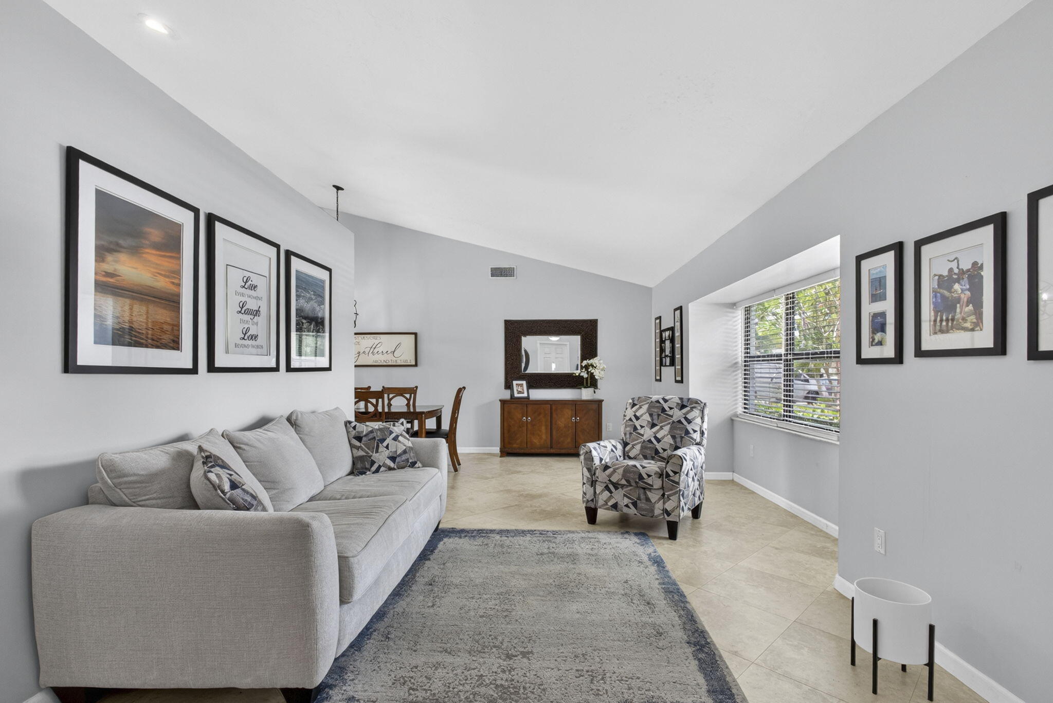559 Azure Avenue