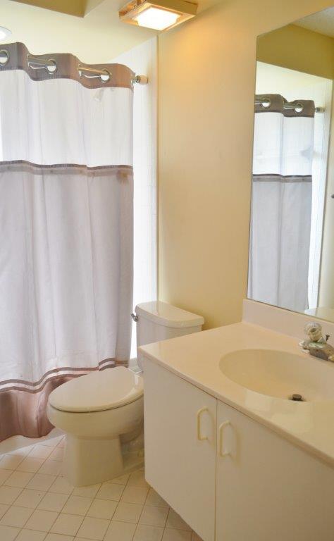 Port Cayman /Lakes at Boca - Residential