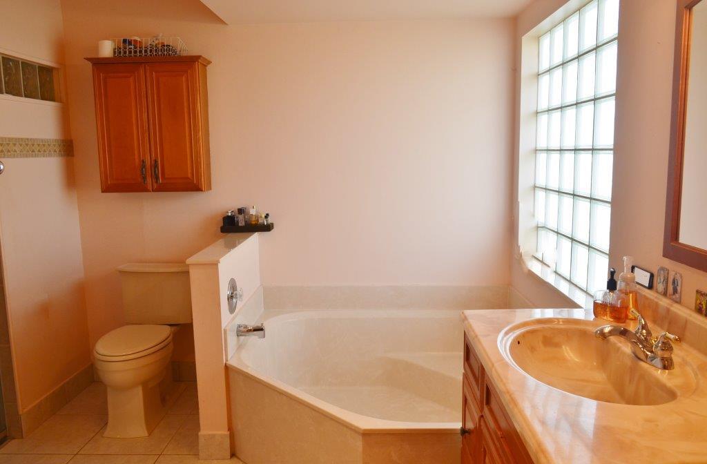 Port Cayman /Lakes at Boca - Residential