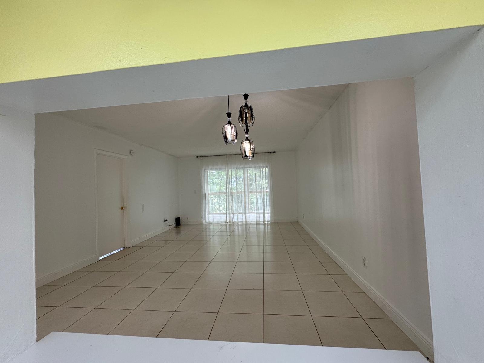 Oriole Golf & Tennis Club - Residential Lease