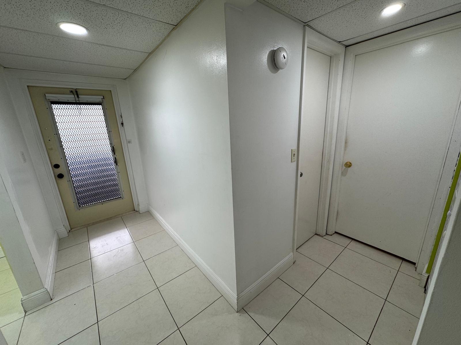 Oriole Golf & Tennis Club - Residential Lease