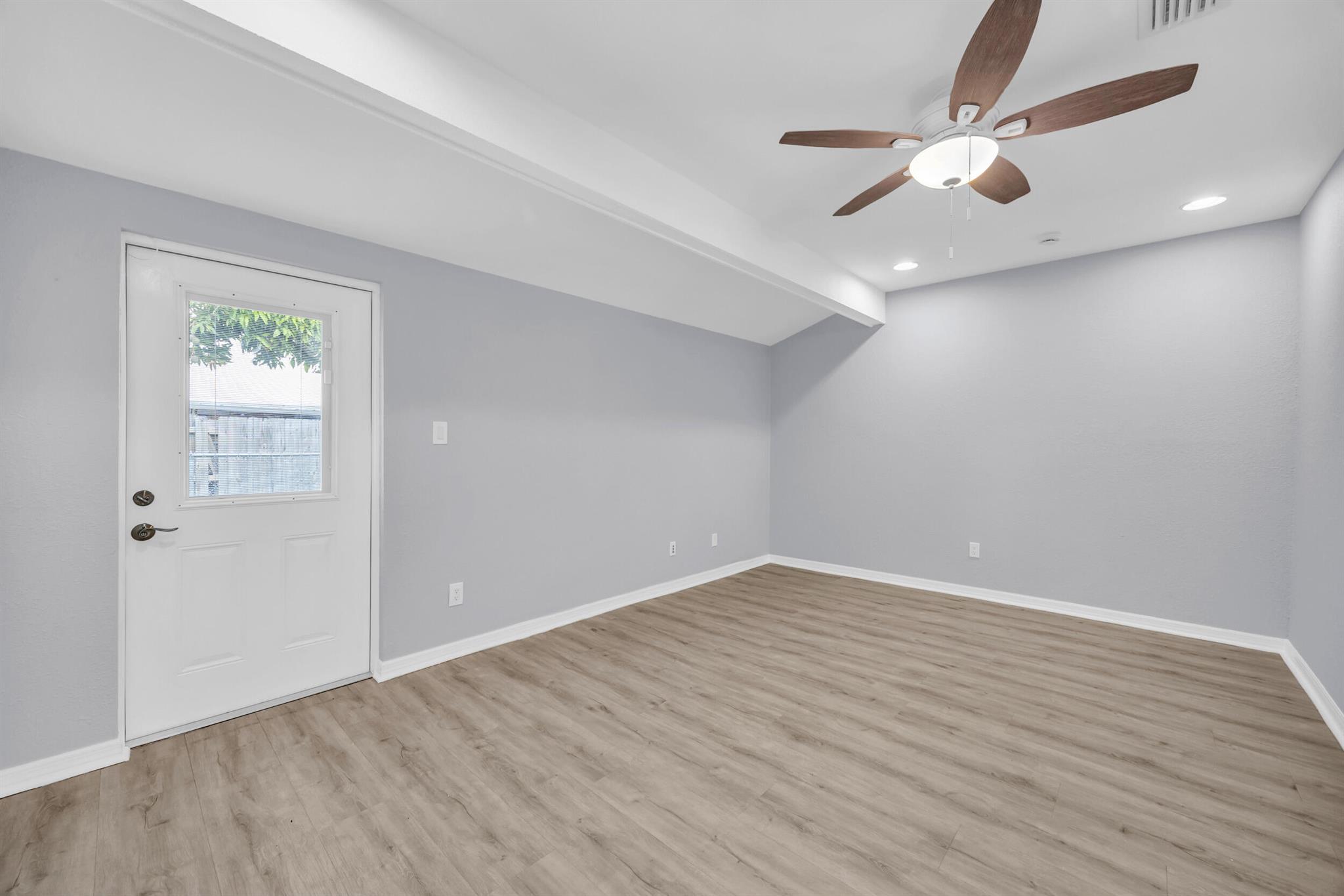 October Park - Residential Lease