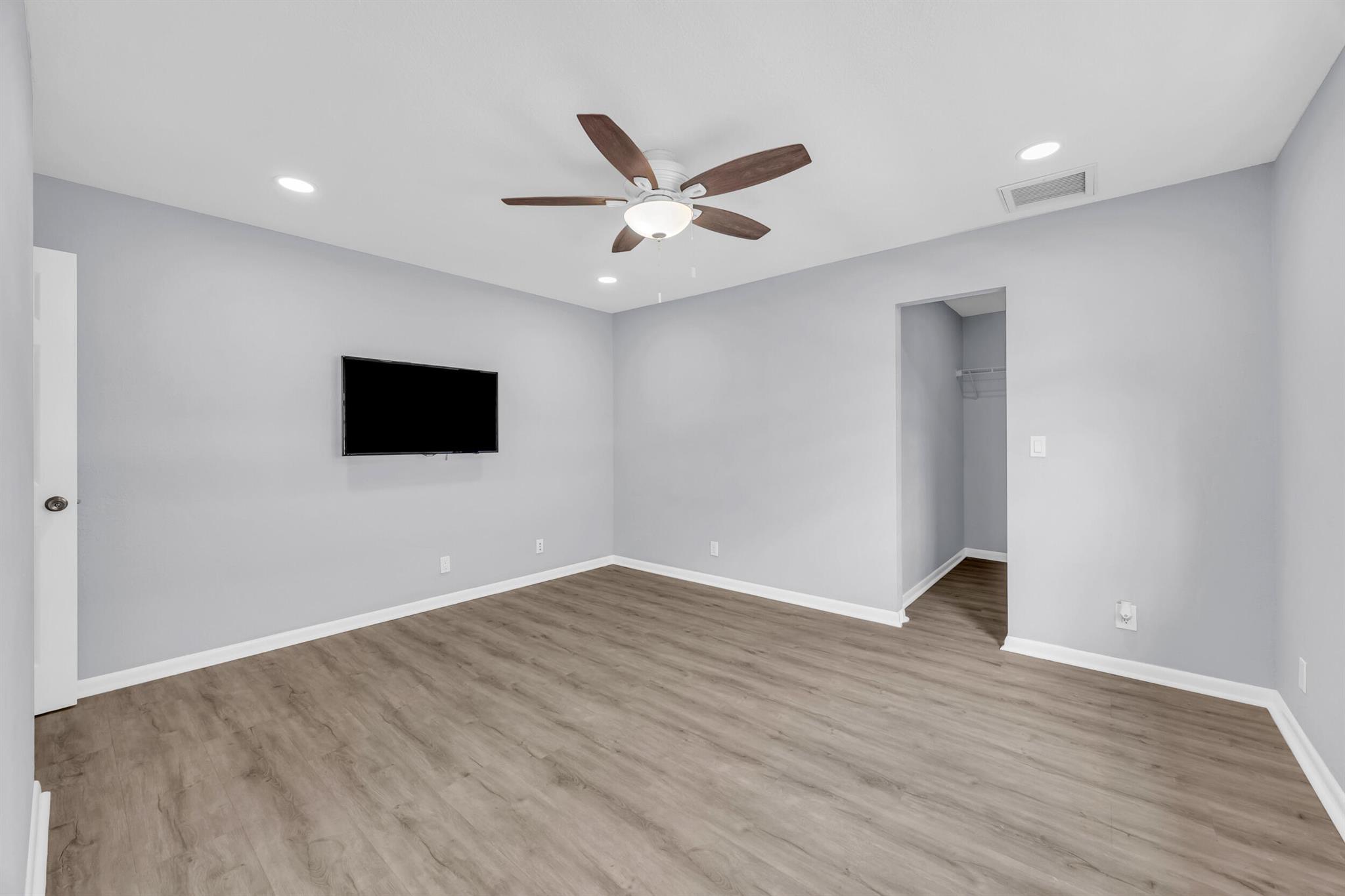 October Park - Residential Lease