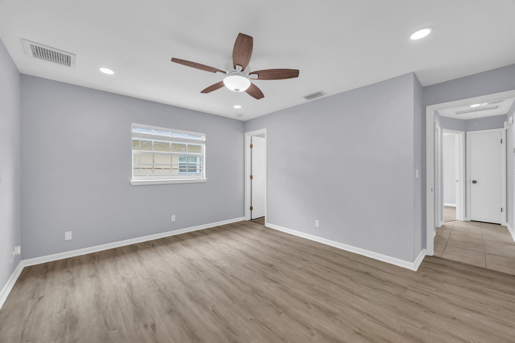 October Park - Residential Lease