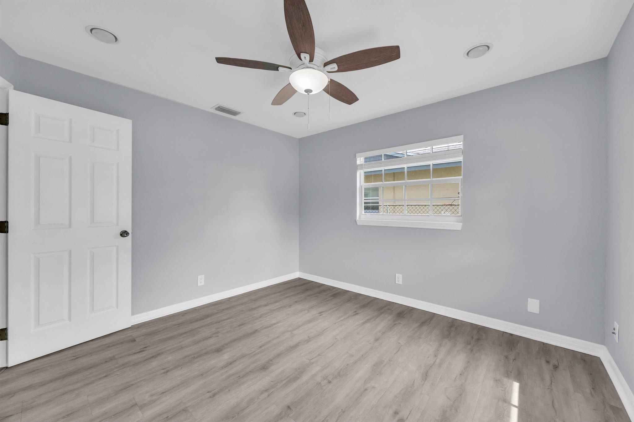 October Park - Residential Lease