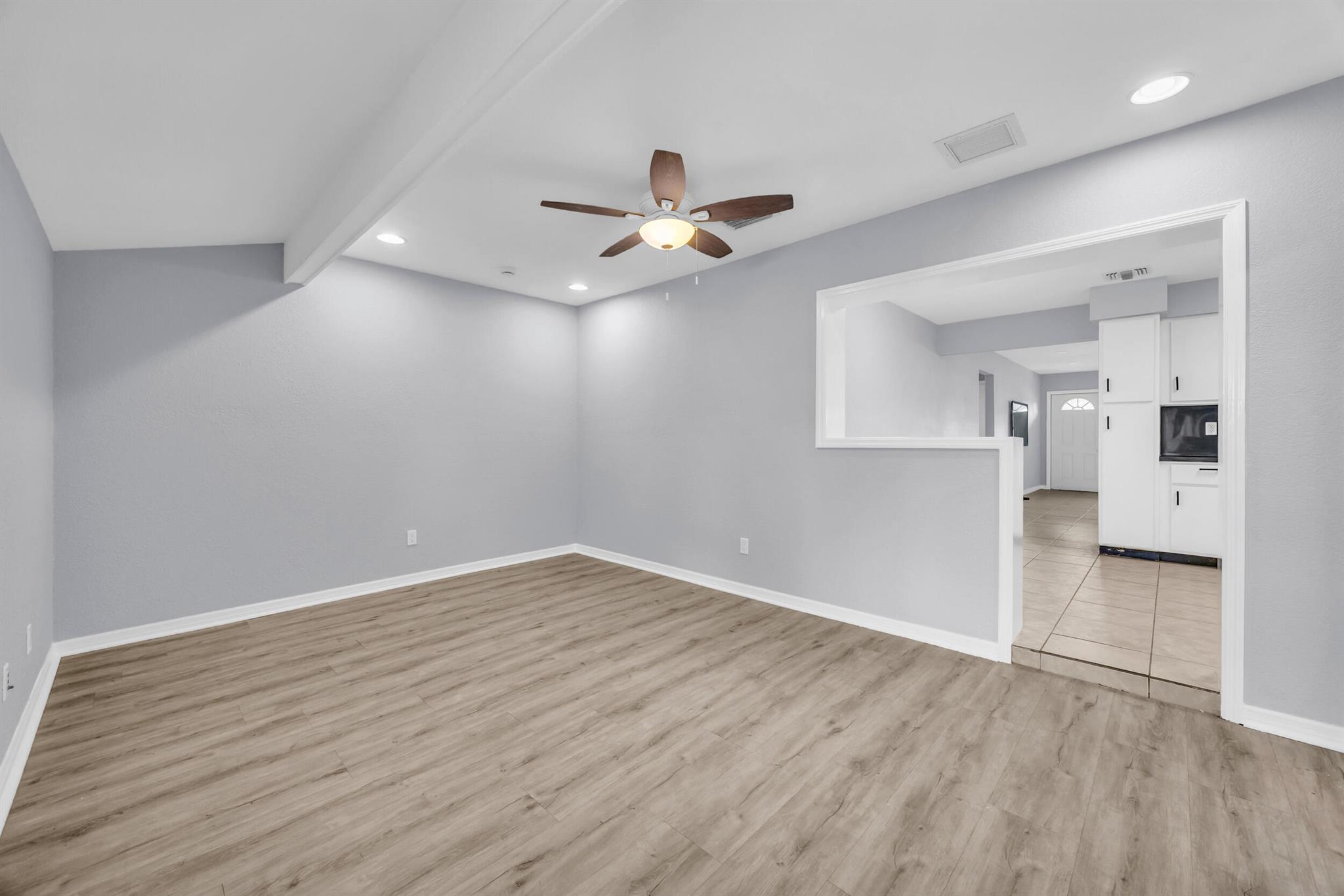 October Park - Residential Lease