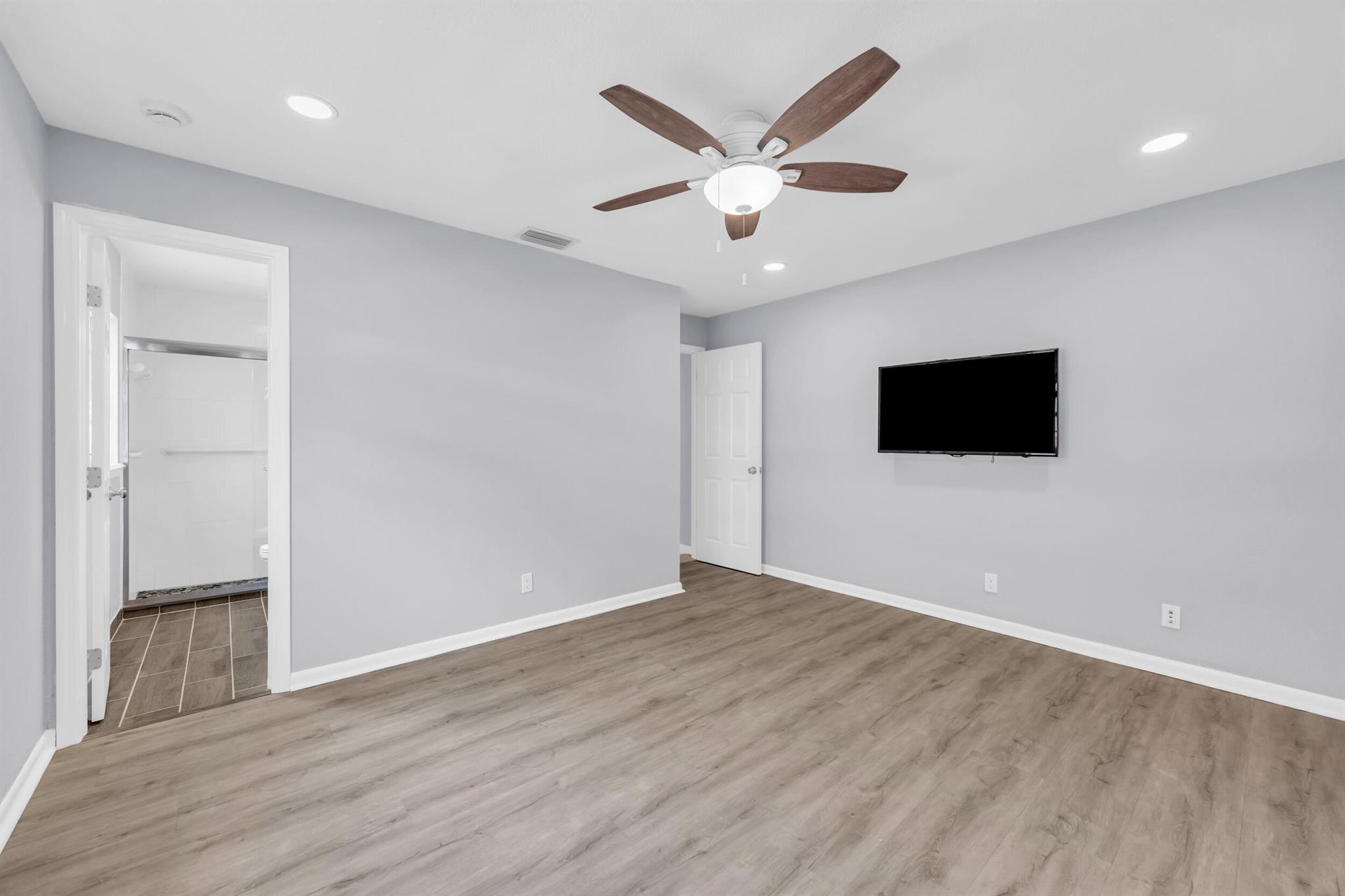 October Park - Residential Lease