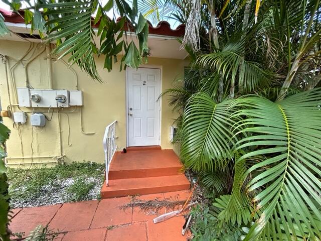 1930 PIERCE Street 1-4