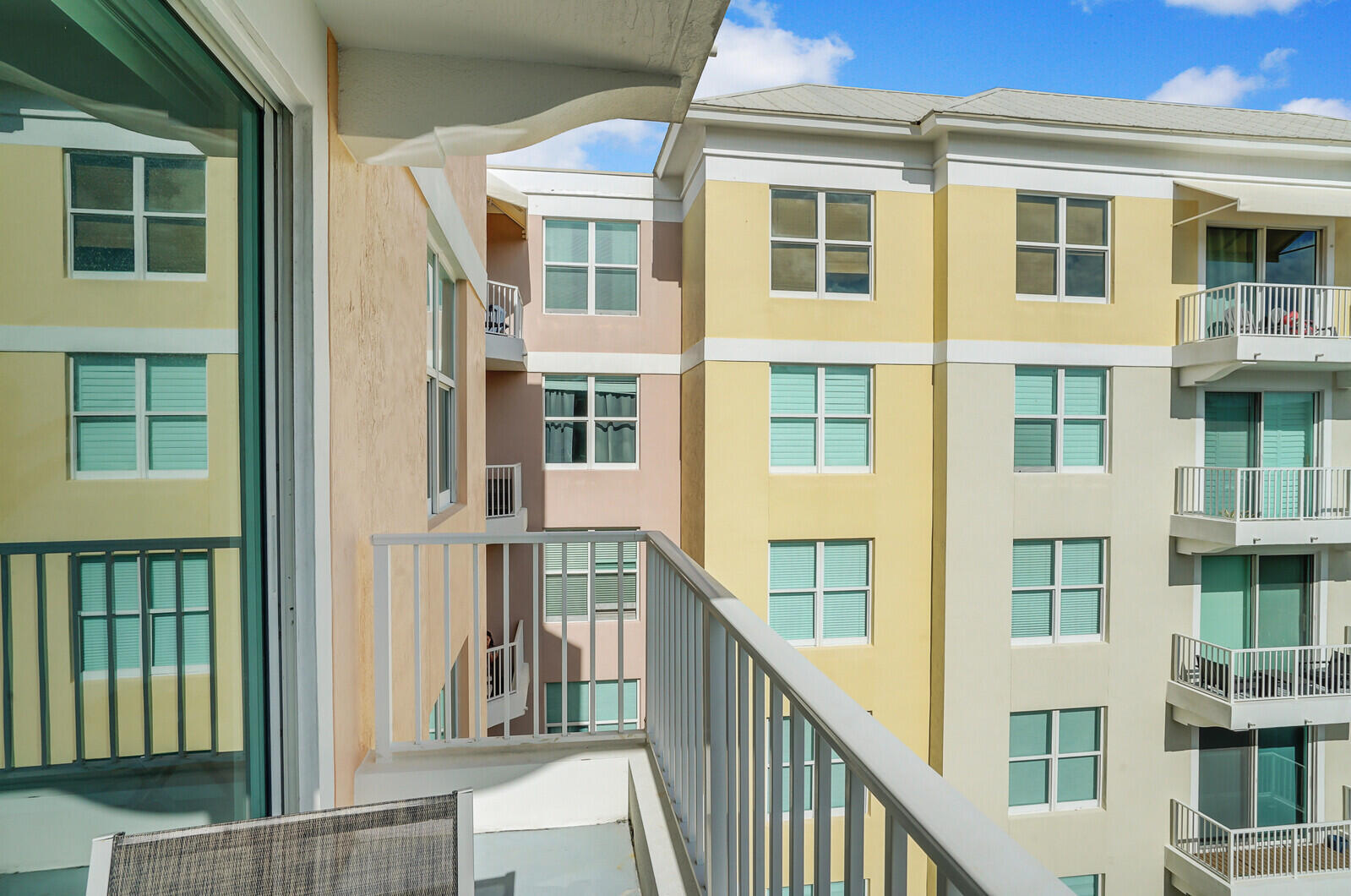 MOORINGS AT LANTANA CONDO 2 - Residential