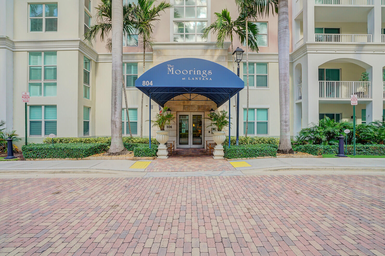 MOORINGS AT LANTANA CONDO 2 - Residential