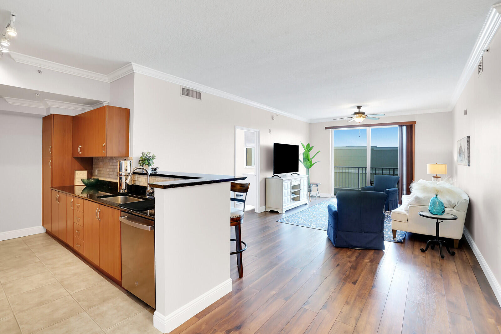 MOORINGS AT LANTANA CONDO 2 - Residential