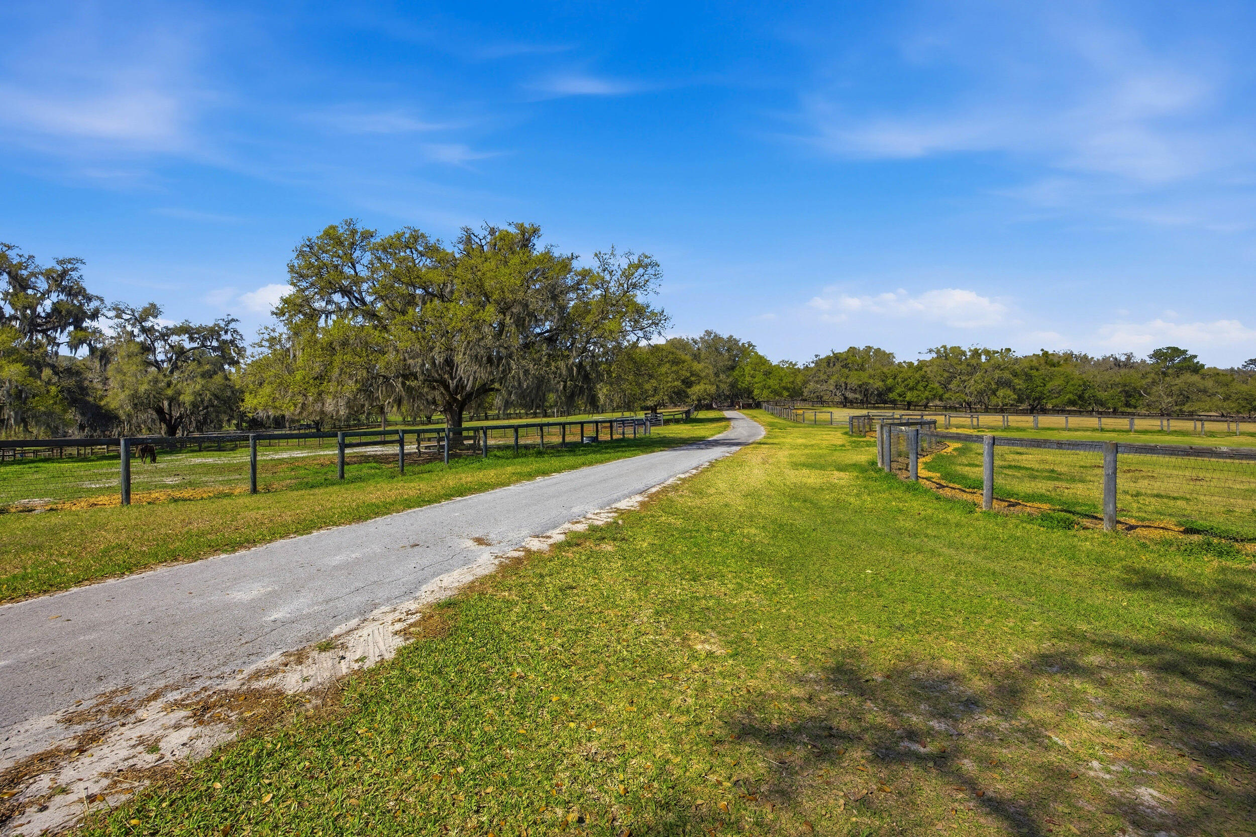 Acreage non subdivision - Residential