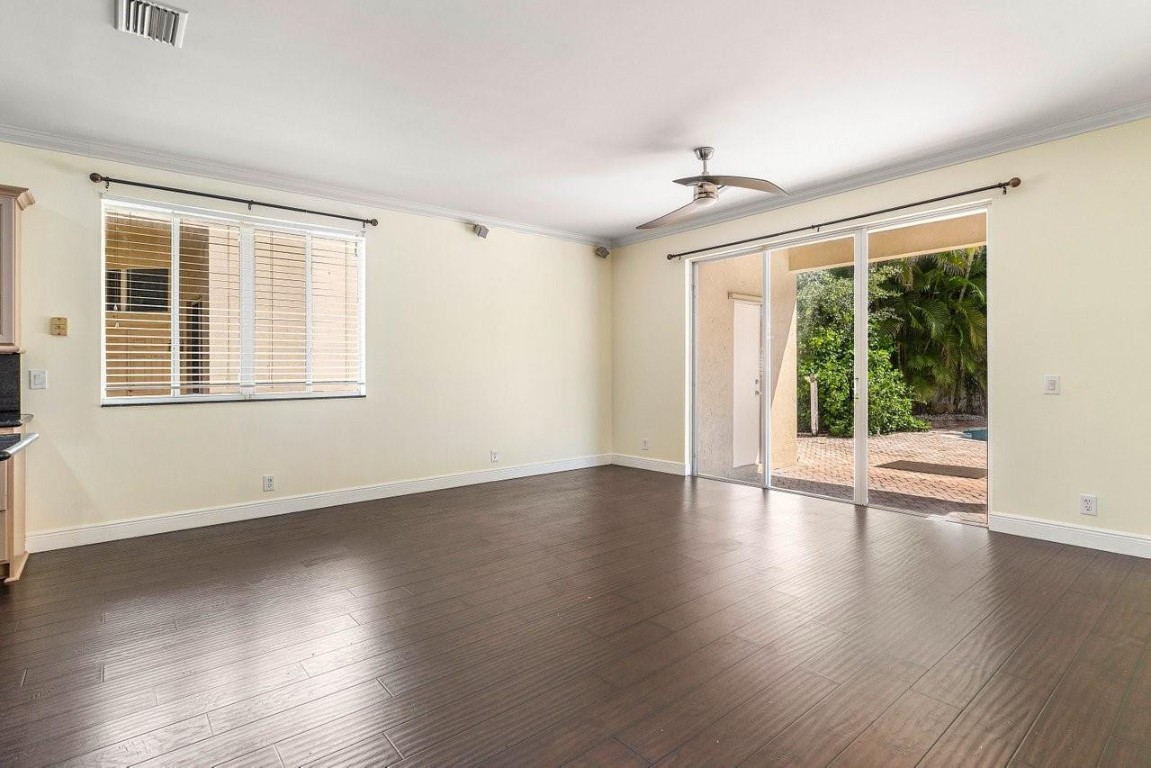 SECTOR 6 EAST - Residential Lease