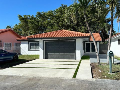1220 SW 136th Pl Miami FL 33184