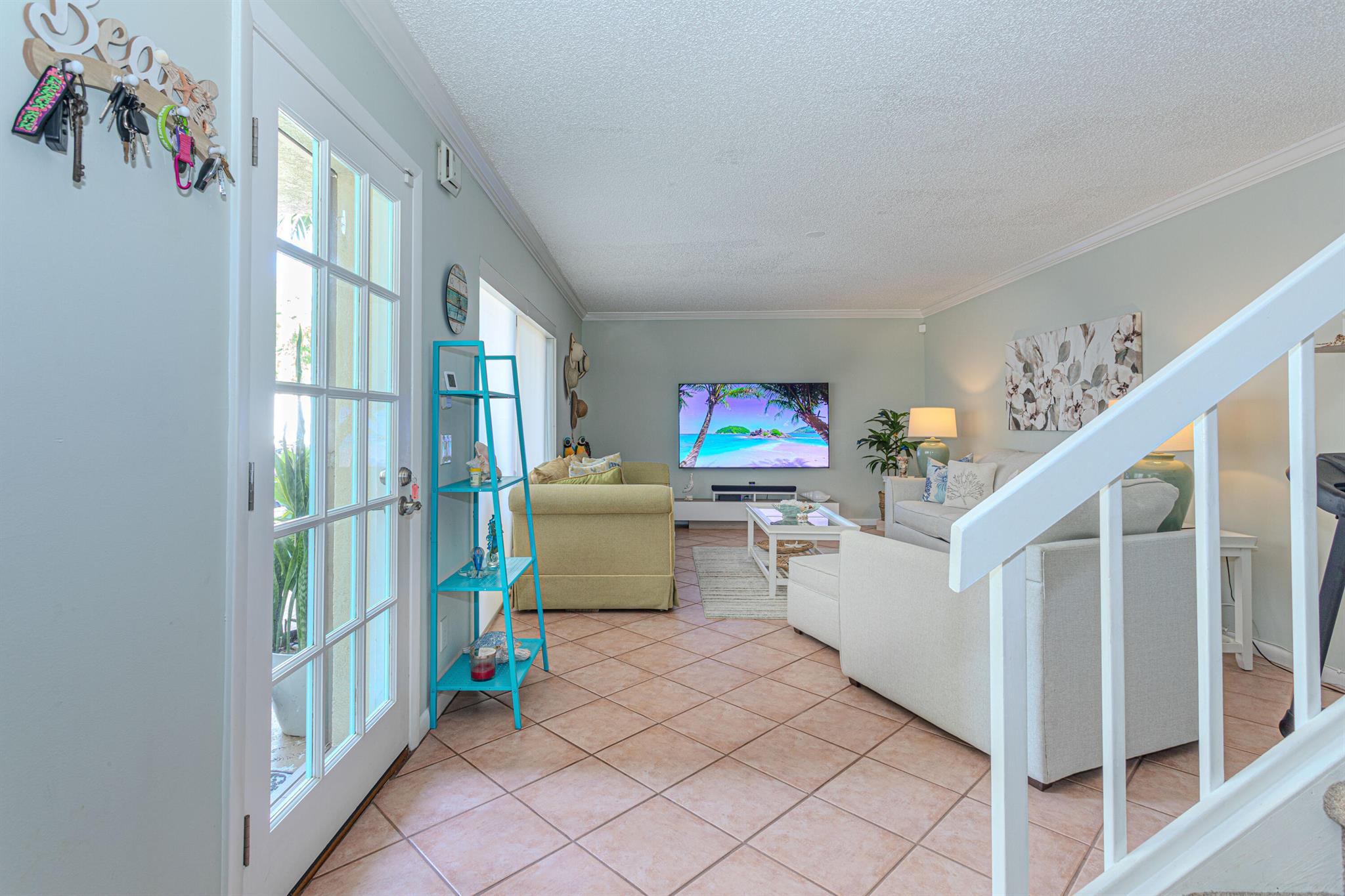 Properties 3934 Carolina Drive 803