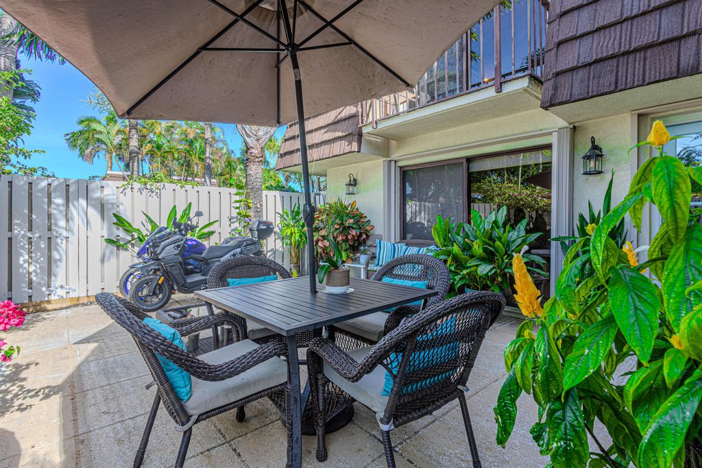 Photo of 3934 Carolina Drive #803, Lake Worth, FL 33461 (MLS # R11099404)