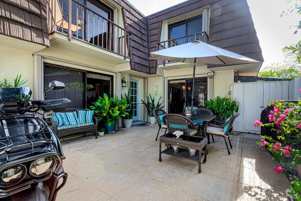 Photo of 3934 Carolina Drive #803, Lake Worth, FL 33461 (MLS # R11099404)