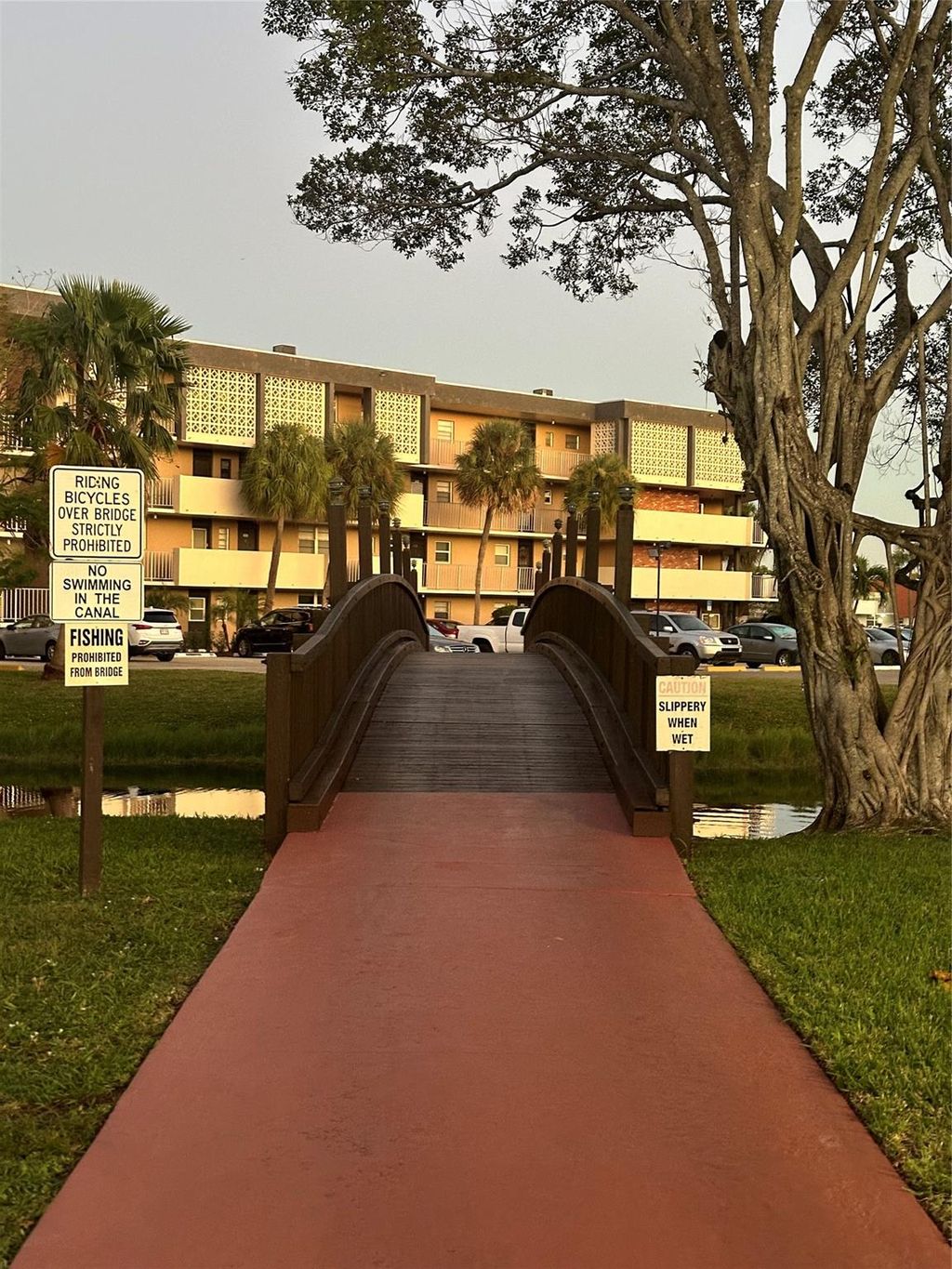 Photo of 3071 NW 47th Terrace #120, Lauderdale Lakes, FL 33313 (MLS # F10483266)