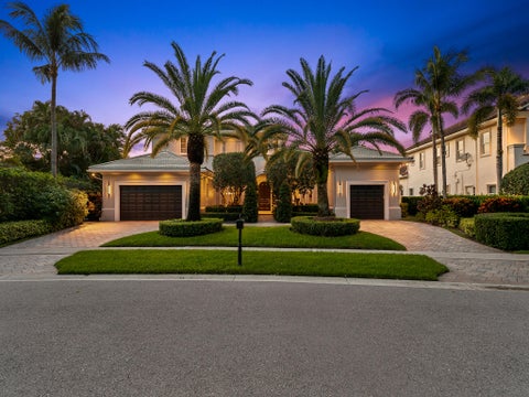 Photo of 10621 Gray Hawk St, Plantation, FL 33324 (MLS # B26059351)