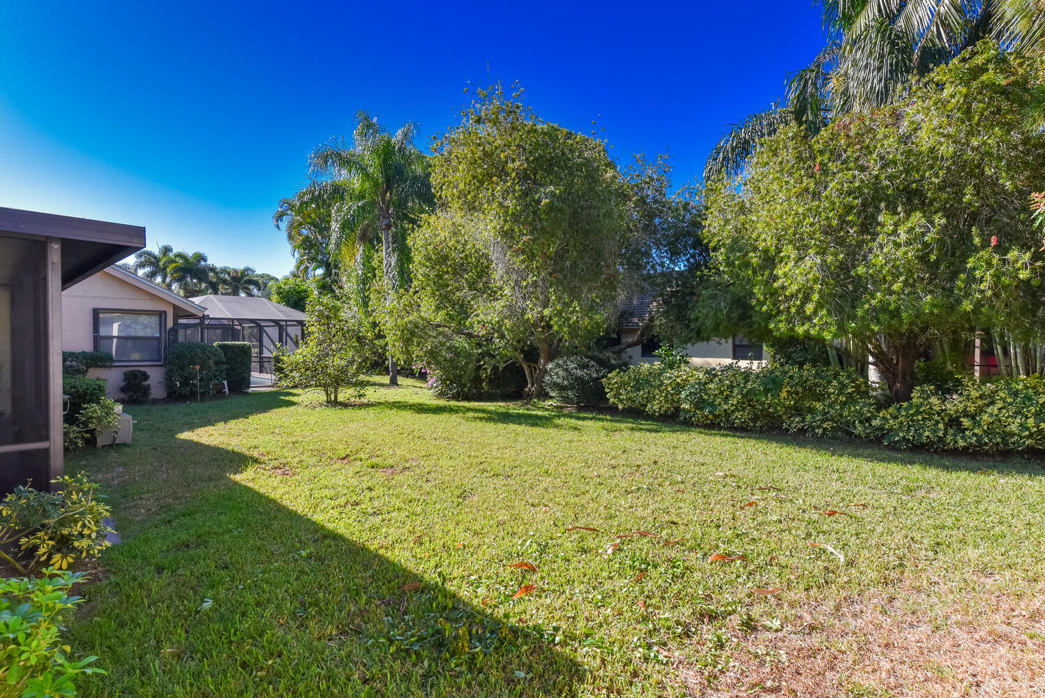 PRESIDENTIAL COVE - Residential