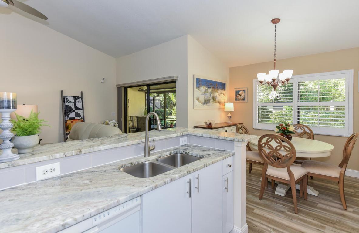 PRESIDENTIAL COVE - Residential