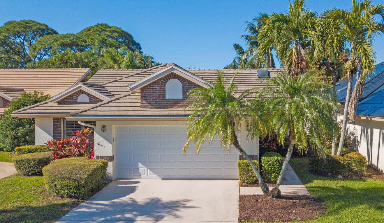 PRESIDENTIAL COVE - Residential