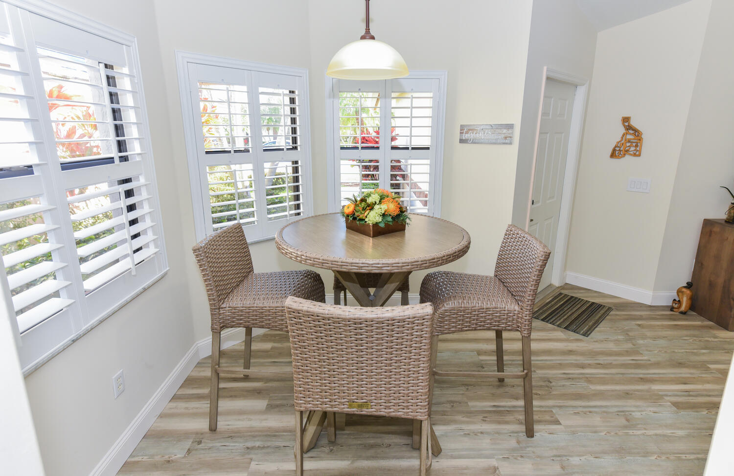 PRESIDENTIAL COVE - Residential