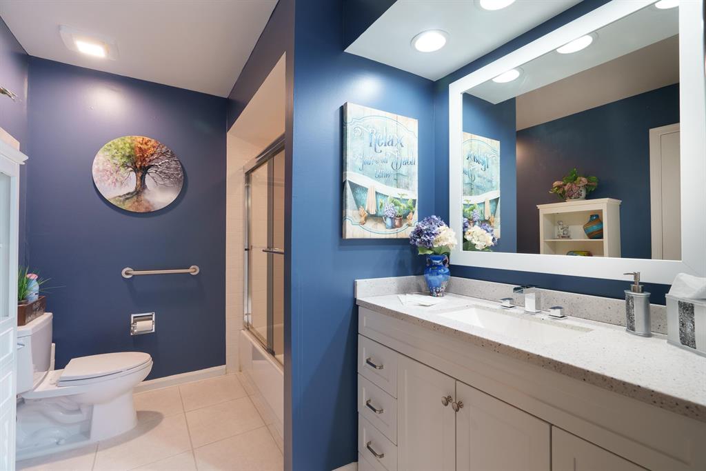 BANNOCK CONDO - Residential