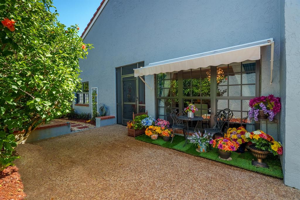 BANNOCK CONDO - Residential