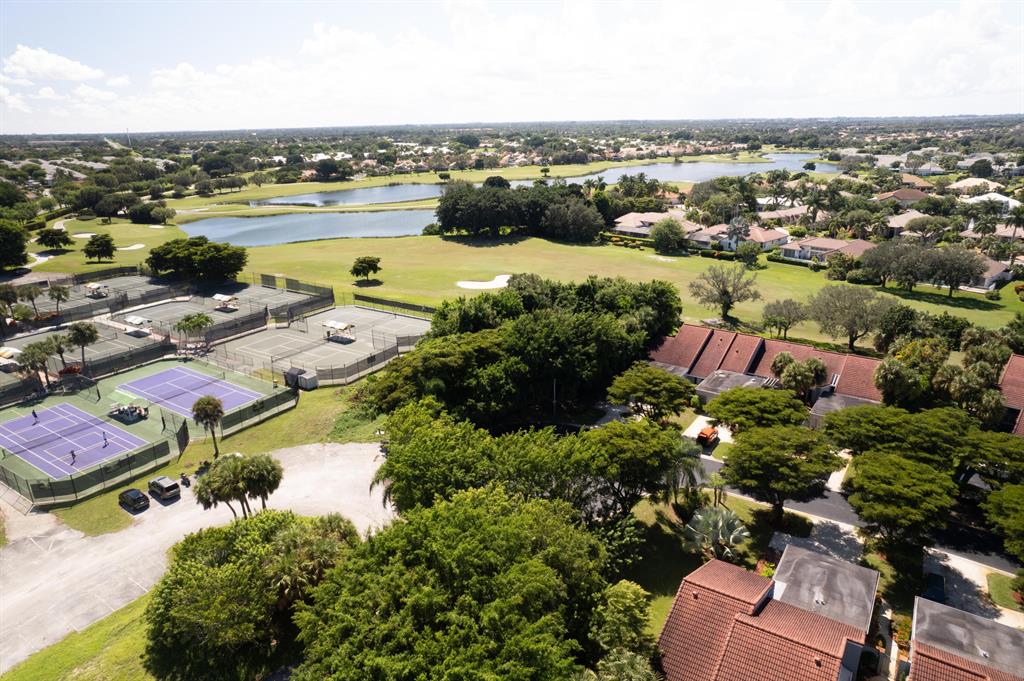 BANNOCK CONDO - Residential