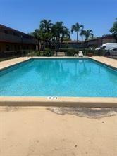 COURTS AT OAKLAND PARK - Residential Lease