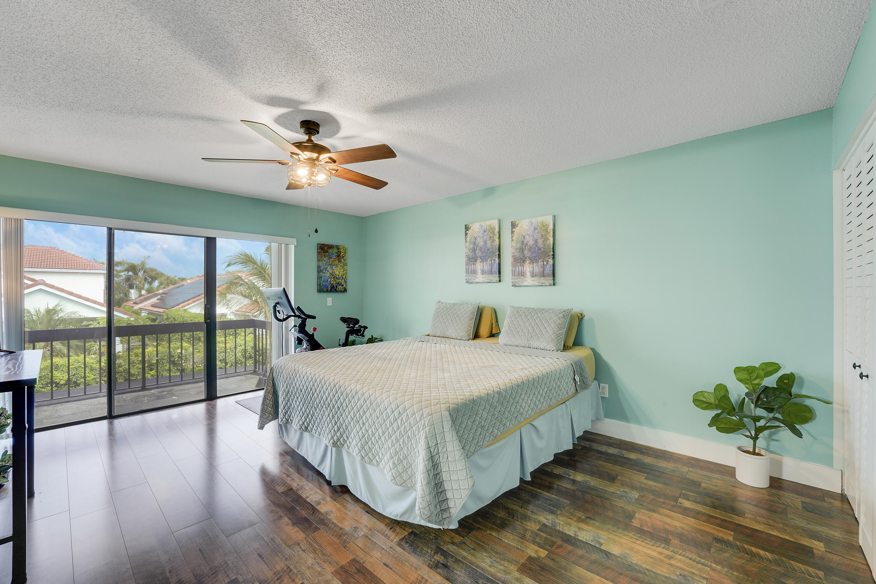 HORIZONS OF BOCA LAGO CONDO - Residential