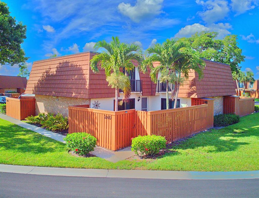 Photo of 3900 County Line Road #24d, Tequesta, FL 33469 (MLS # R10817628)