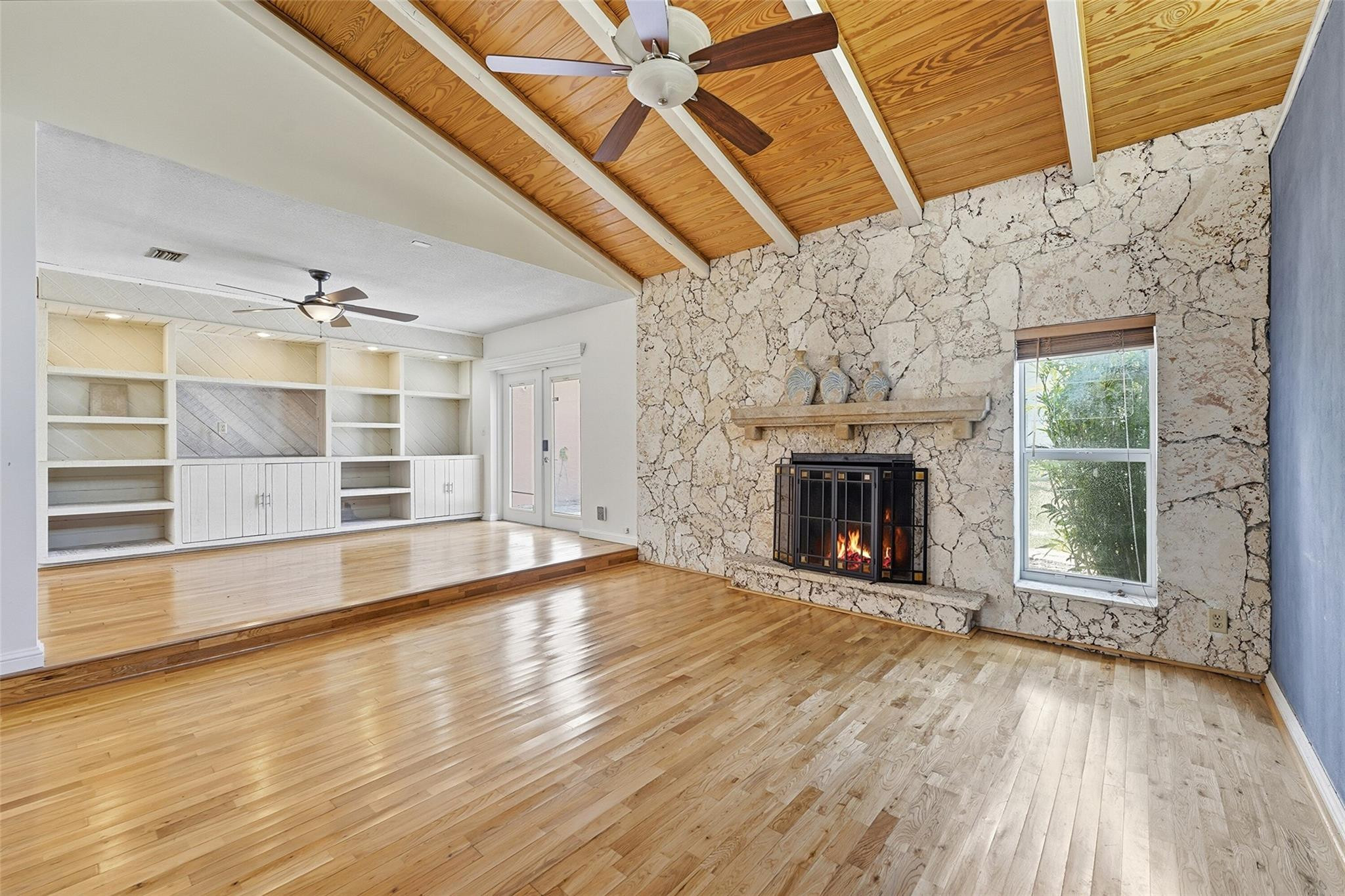 Coral Spgs Country Club W - Residential