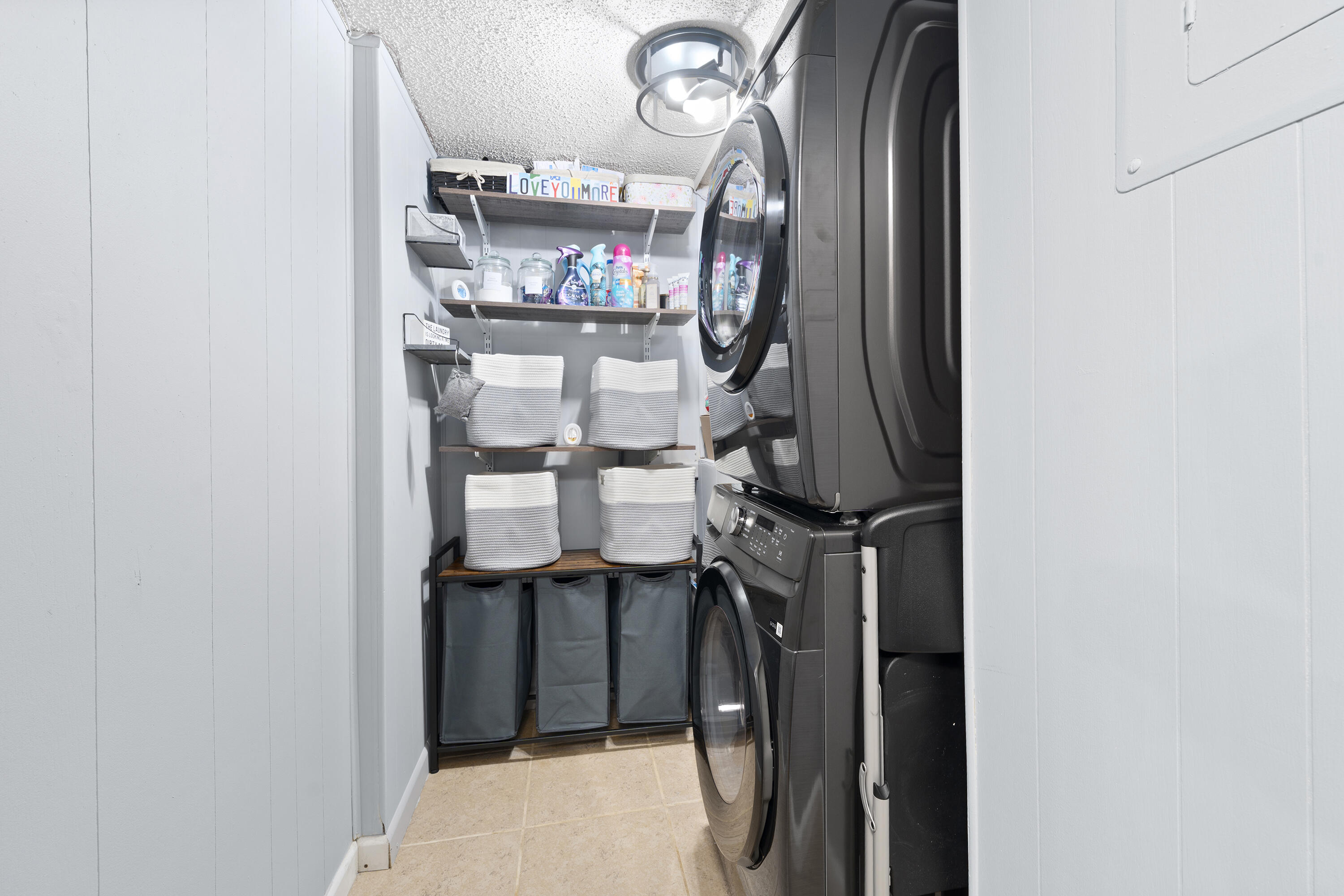 GREENGLADES CONDO I - Residential