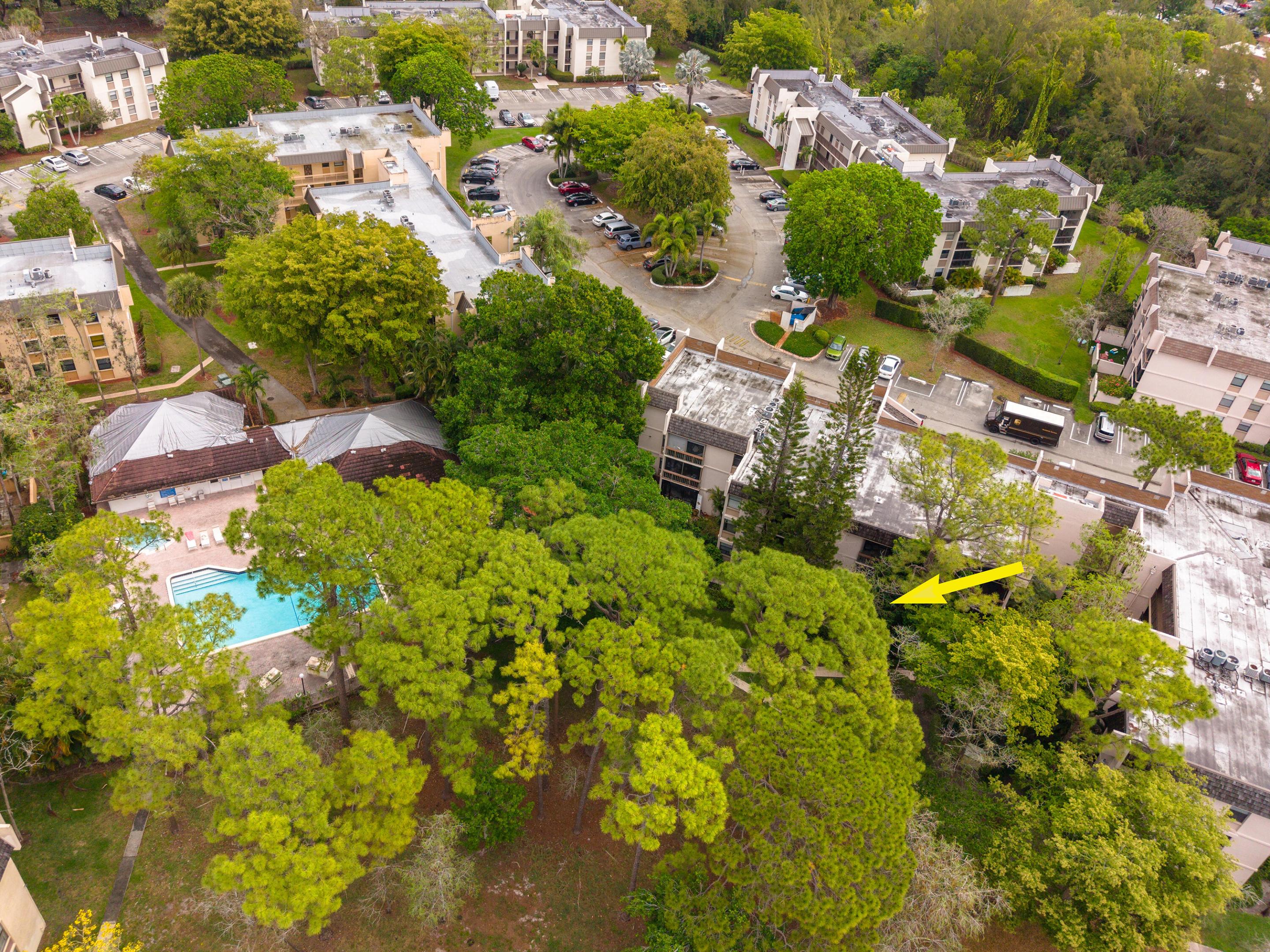 GREENGLADES CONDO I - Residential