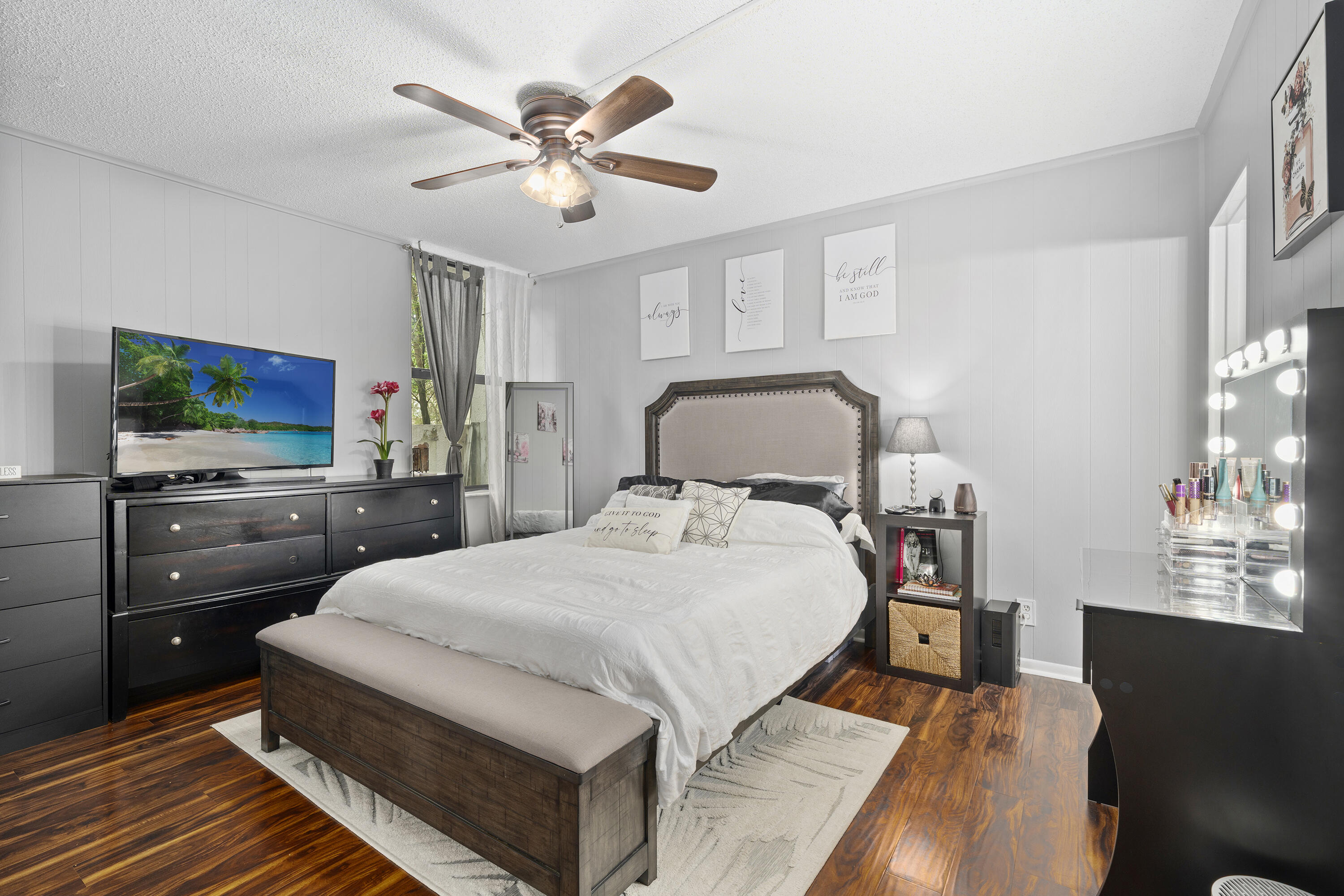 GREENGLADES CONDO I - Residential