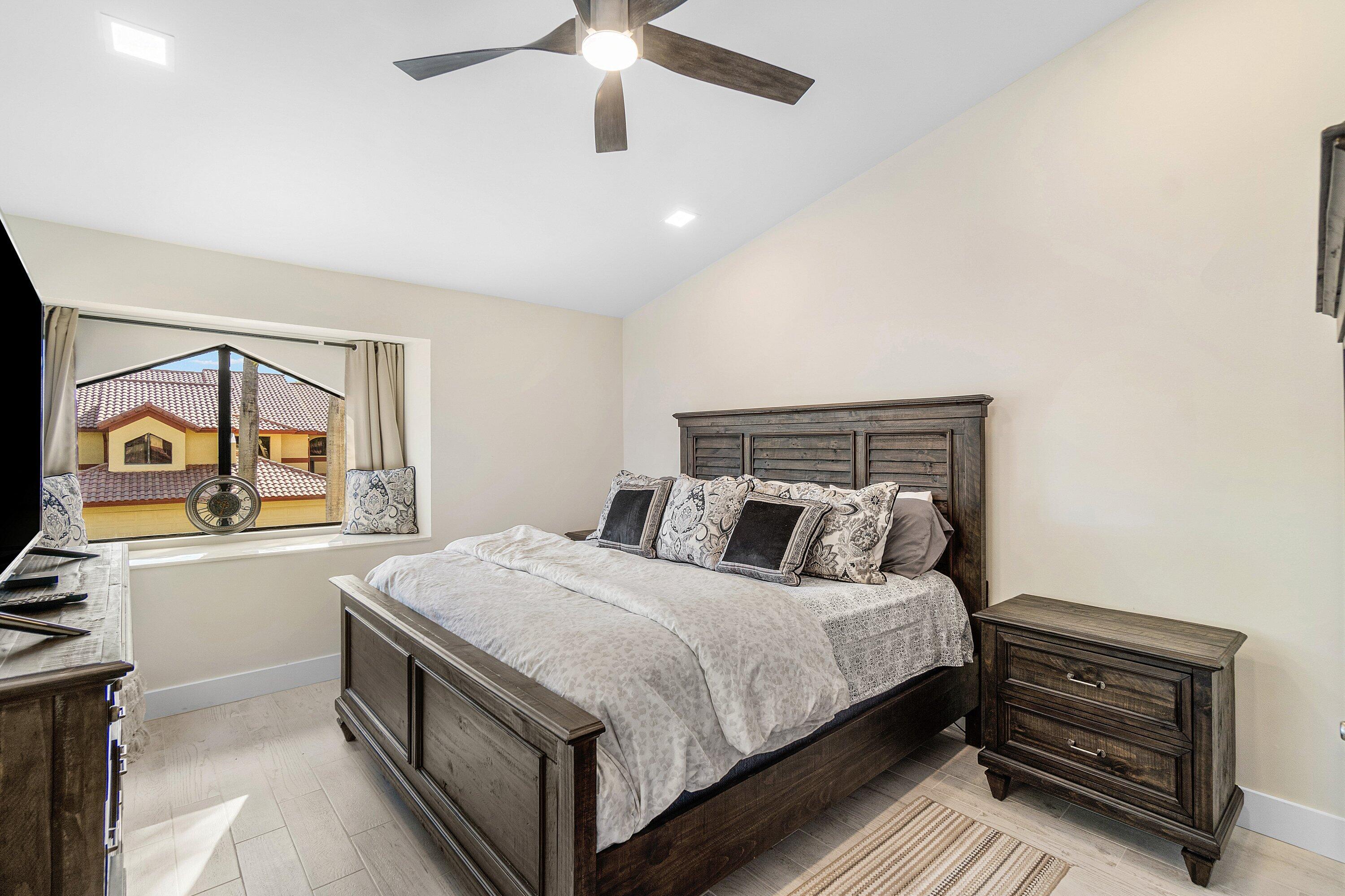 TOWNHOMES OF BOCA DELRAY CONDO - Residential