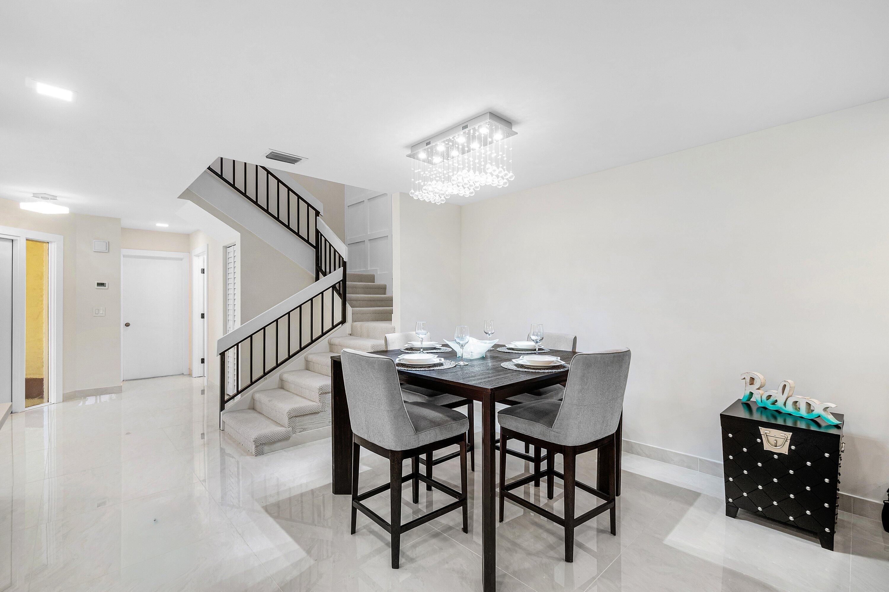 TOWNHOMES OF BOCA DELRAY CONDO - Residential