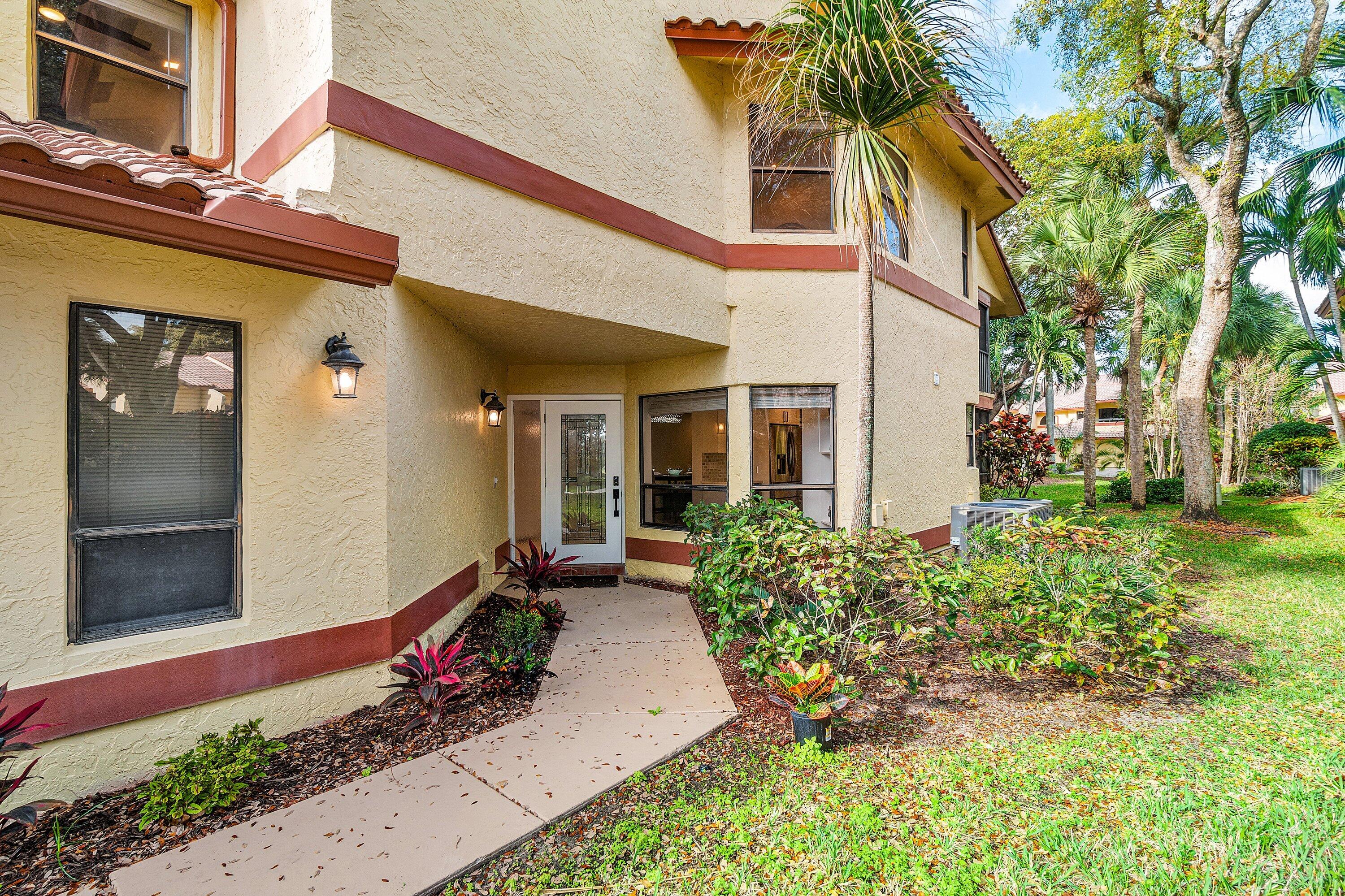 TOWNHOMES OF BOCA DELRAY CONDO - Residential