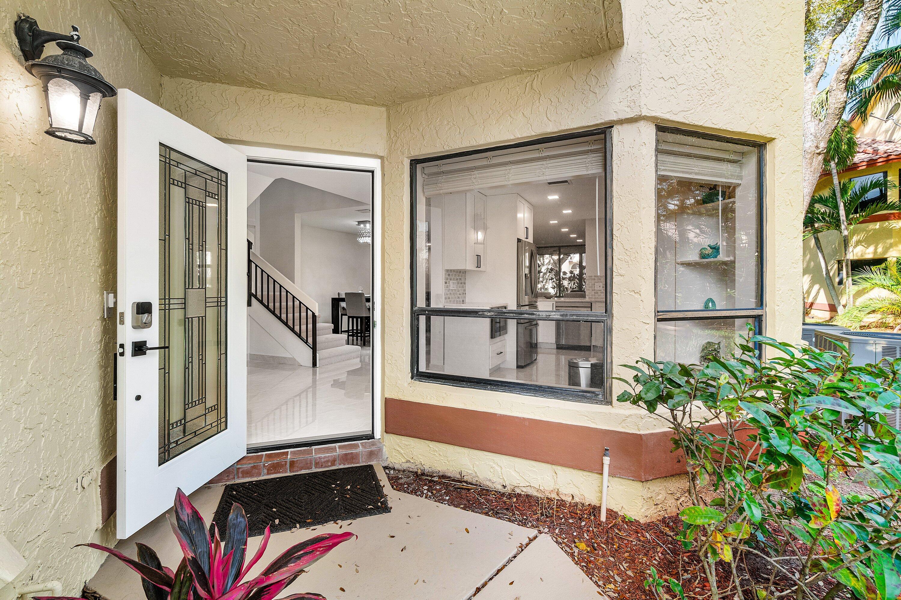 TOWNHOMES OF BOCA DELRAY CONDO - Residential