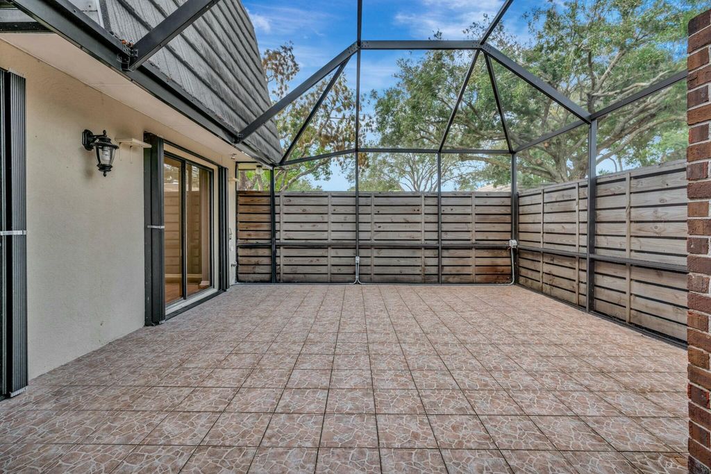 Photo of 1105 11th Terrace, Palm Beach Gardens, FL 33418 (MLS # R11046169)