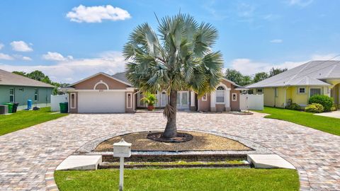 A home in Port St Lucie